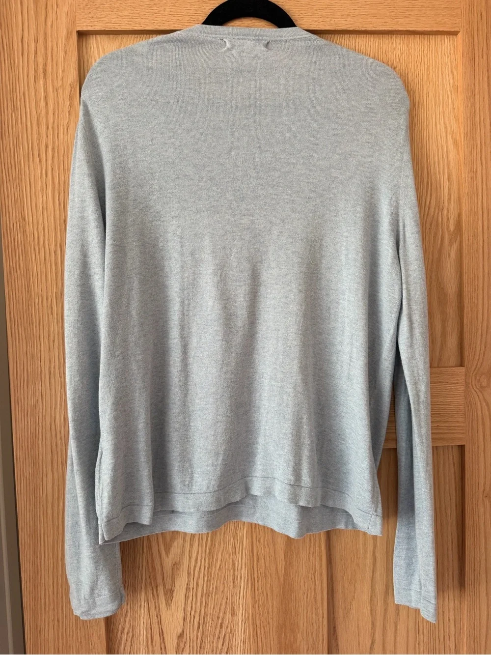 Banana Republic soft pale